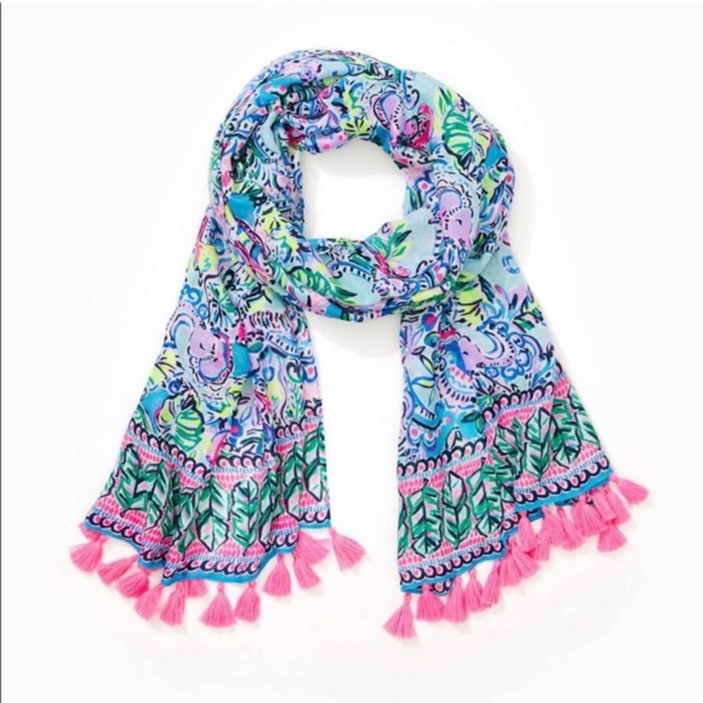 Lilly Pulitzer Resort Scarf NWT Over the Rainbow Elephant